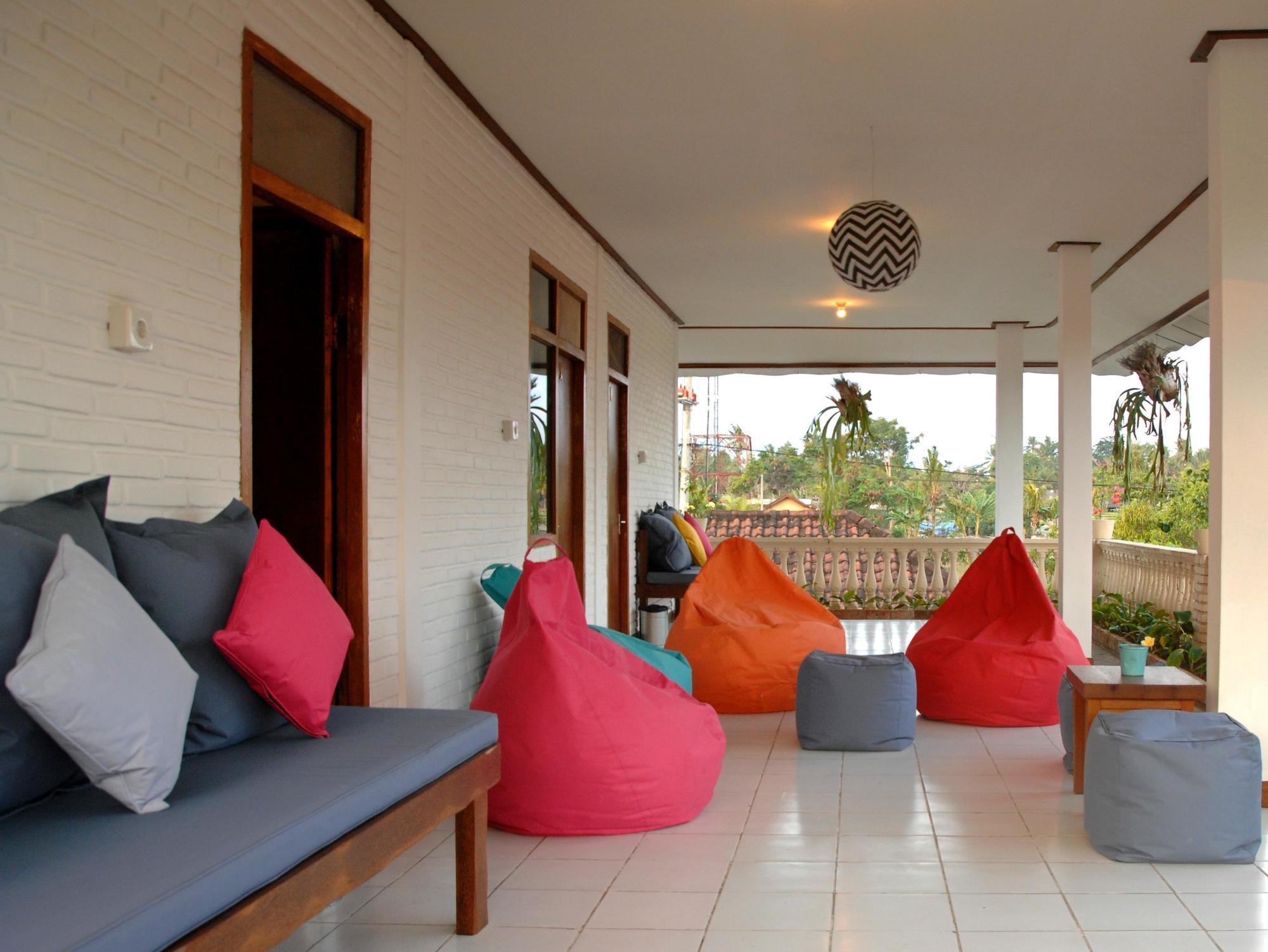 우붓 Friendly House Bali 호스텔 외부 사진
