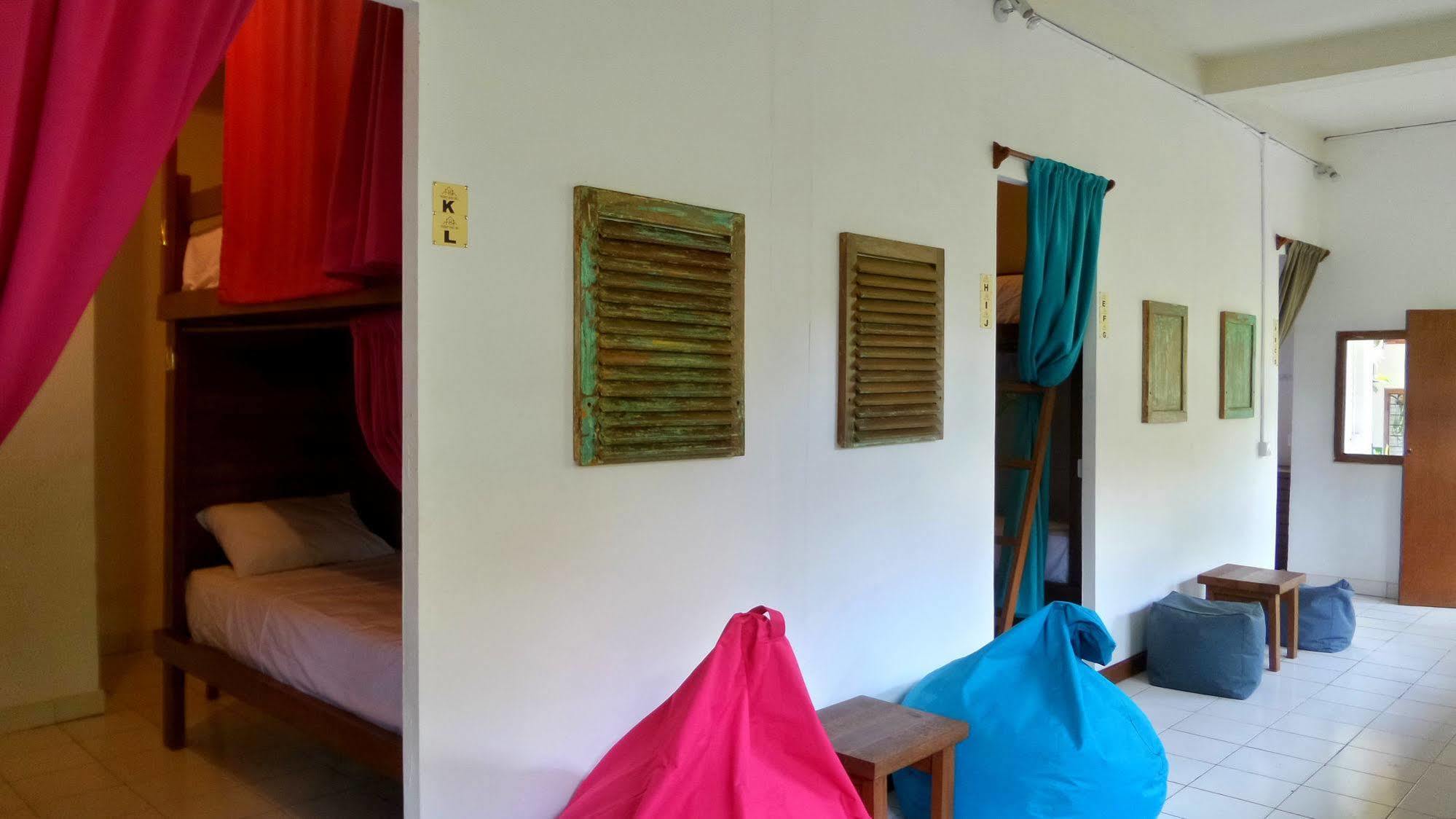 우붓 Friendly House Bali 호스텔 외부 사진